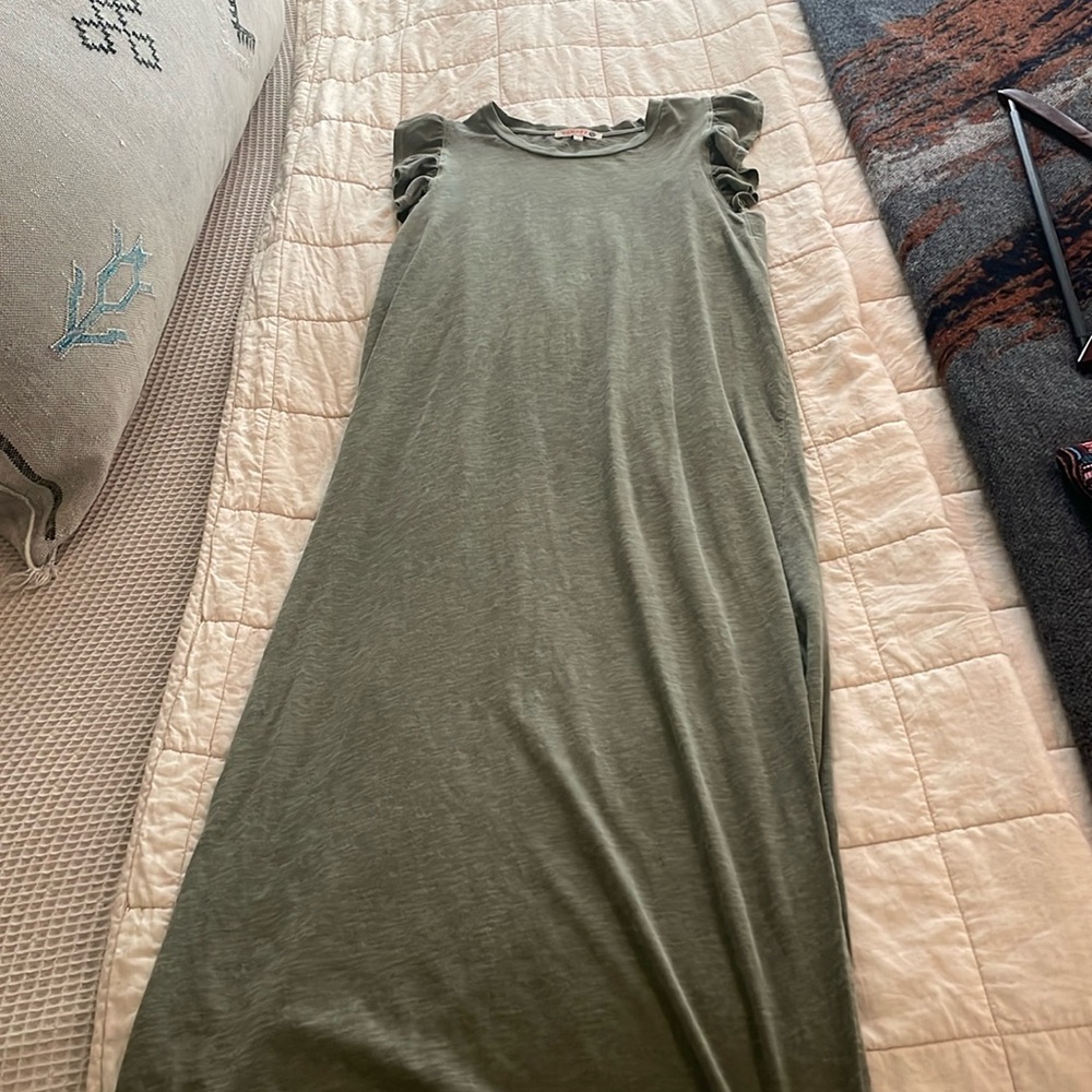 Sundry midi dress. Size 2.